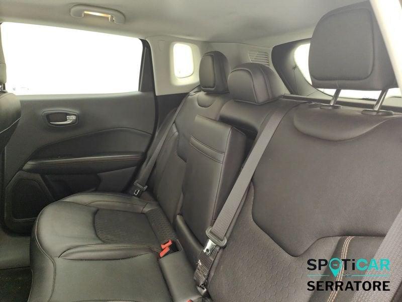 Jeep Compass II 2017 1.3 turbo t4 phev Limited 4xe at6