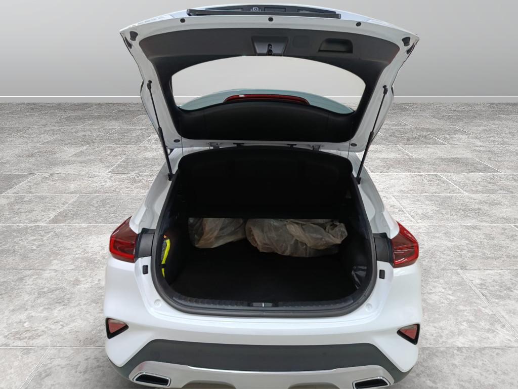 KIA XCeed 2019 - XCeed 1.0 t-gdi High Tech Gpl 117cv