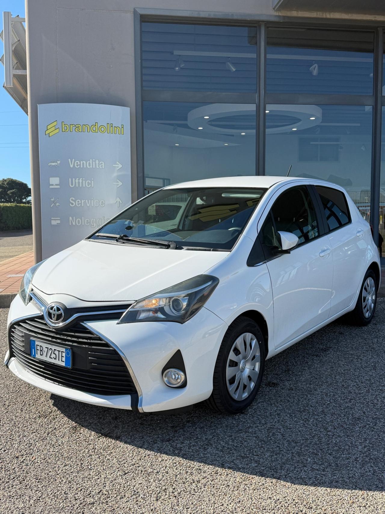Toyota Yaris 1.0 5 porte Active