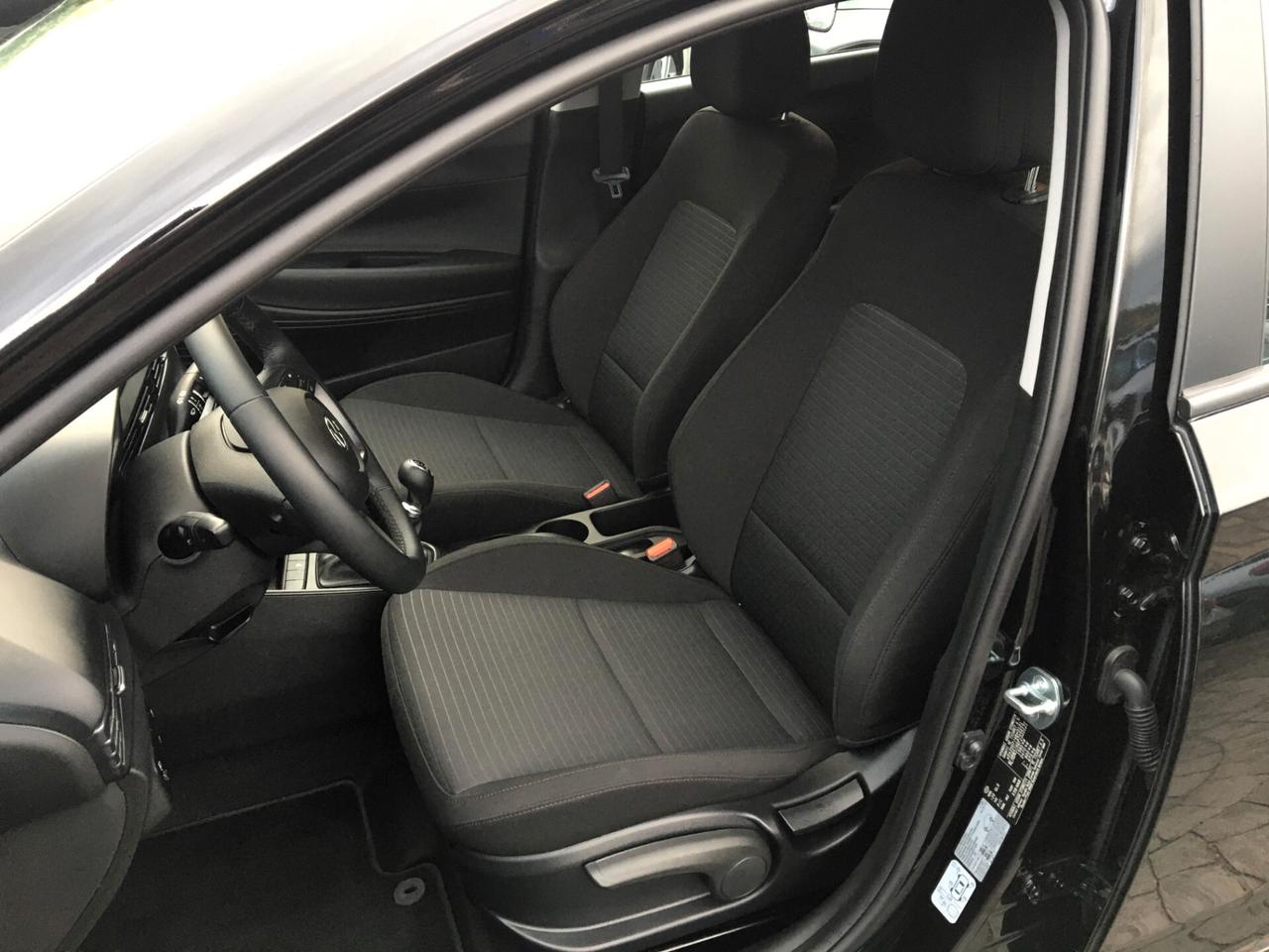 Hyundai i20 1.2 MPI MT ConnectLine