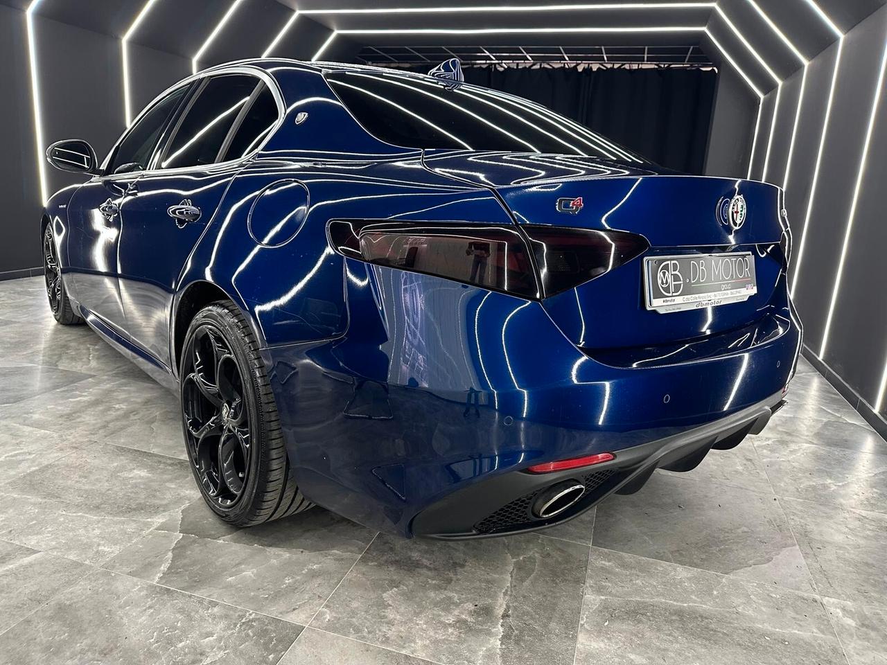 Alfa Romeo Giulia 2.2 Turbodiesel 210 CV AT8 AWD Q4 Veloce