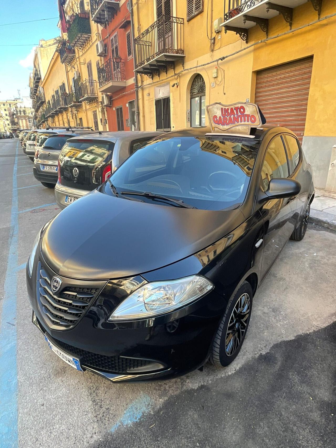 Lancia Ypsilon 1.2 69 CV S&S Momodesign NEOPATENTATI FINANZIABILE