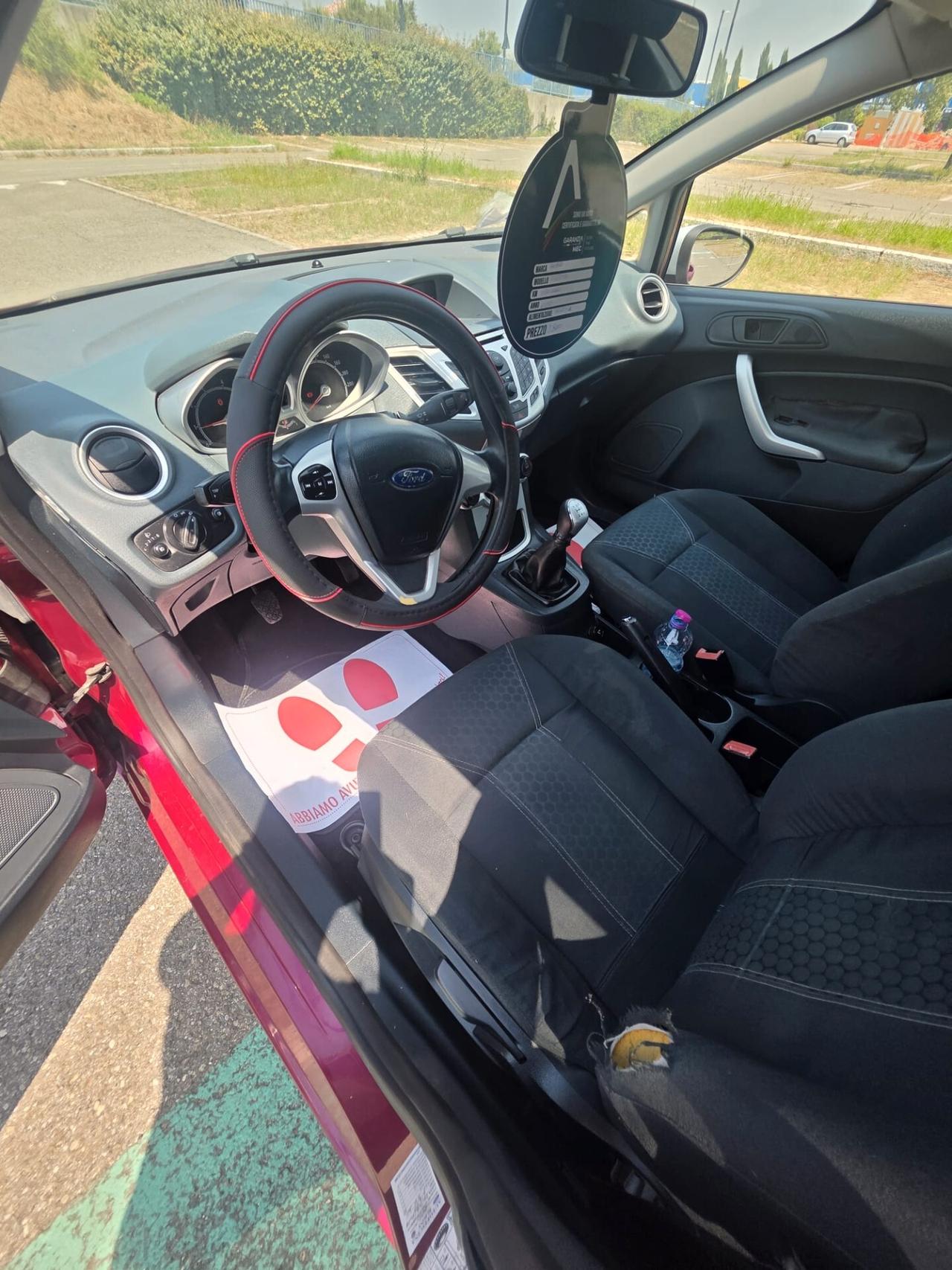 Ford Fiesta 1.2 82 CV 5 porte Titanium