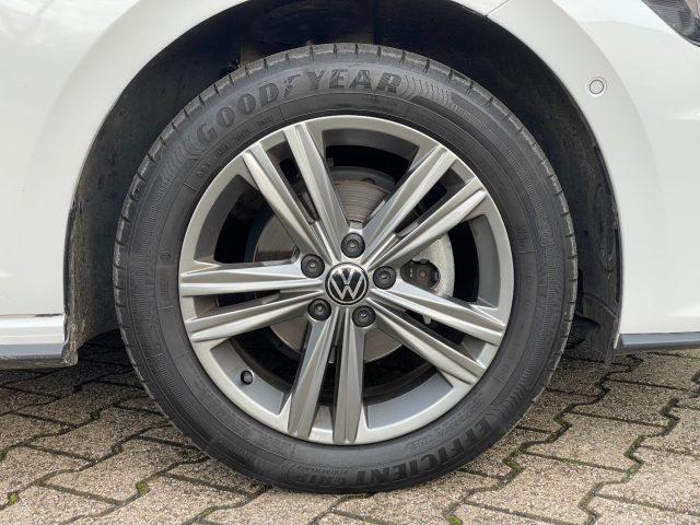 VOLKSWAGEN Polo 1.0 EVO 80 CV 5p. R-Line