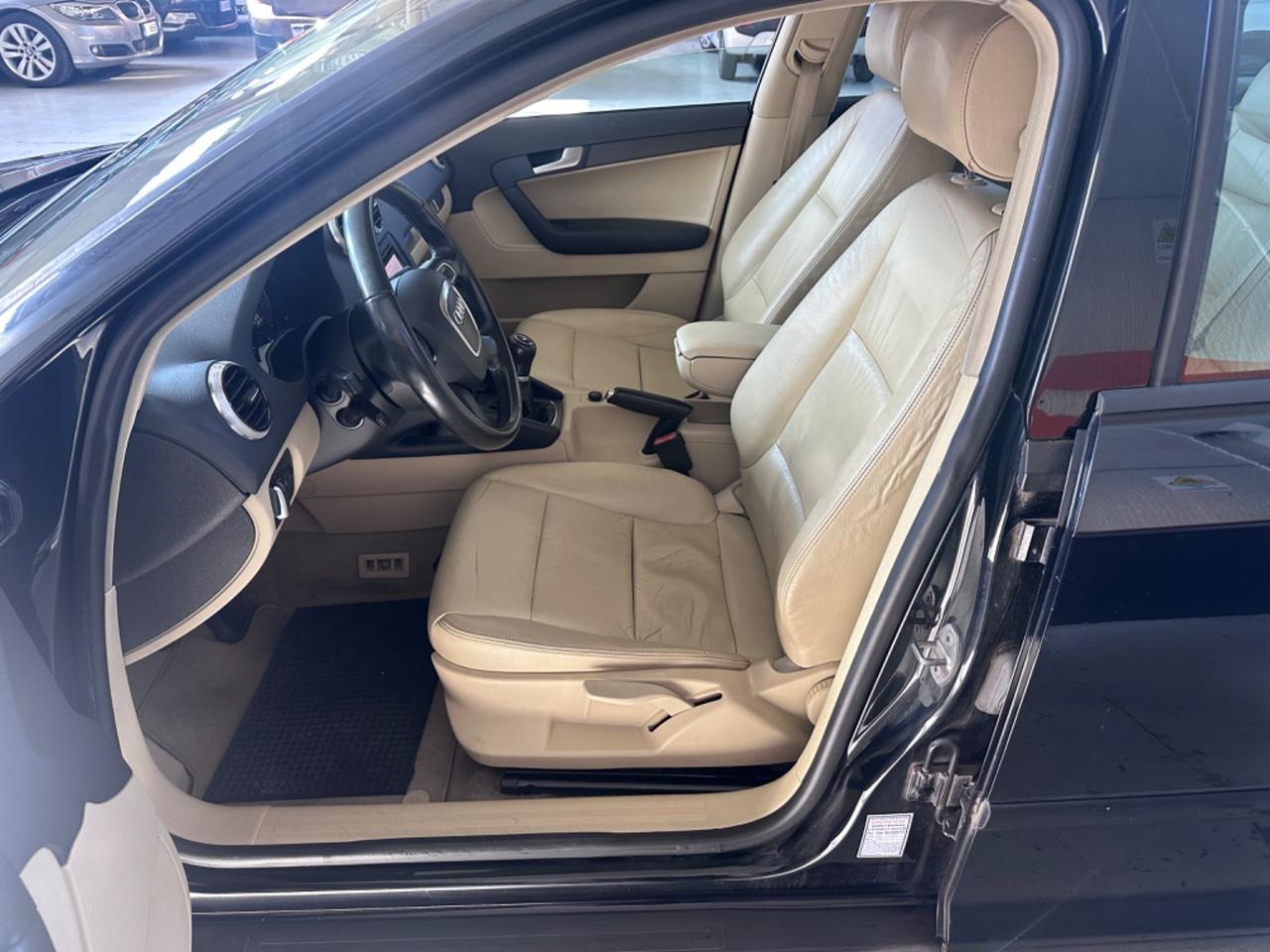 Audi A3 1.6 TDI Young Edition