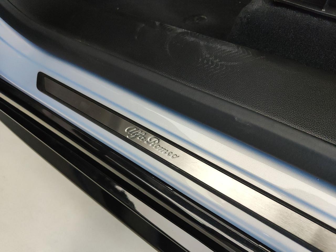 ALFA ROMEO Stelvio 2023 2.2 TD 210CV VELOCE AT8 Q4