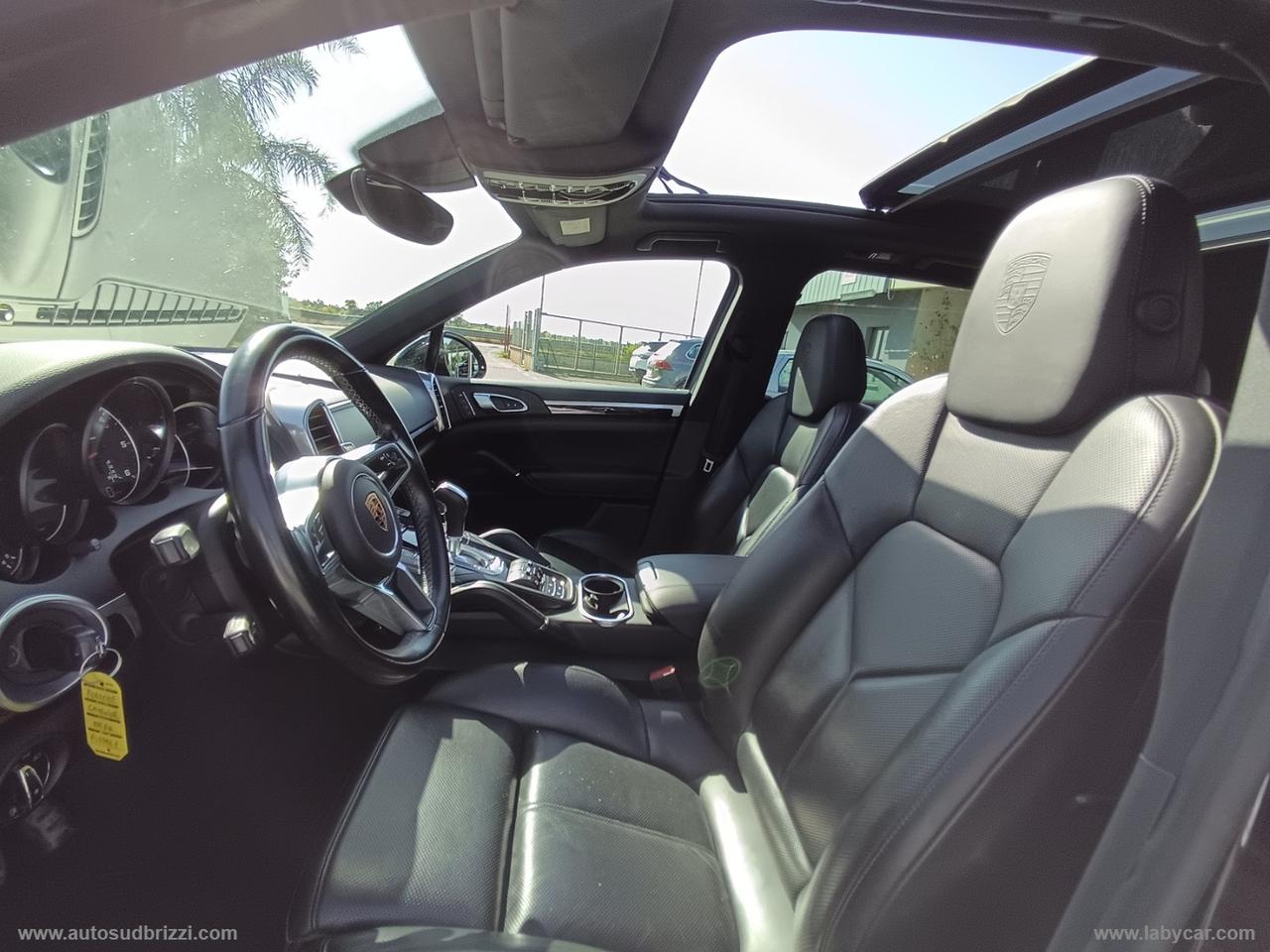 PORSCHE Cayenne 3.0 Diesel Platinum Edition