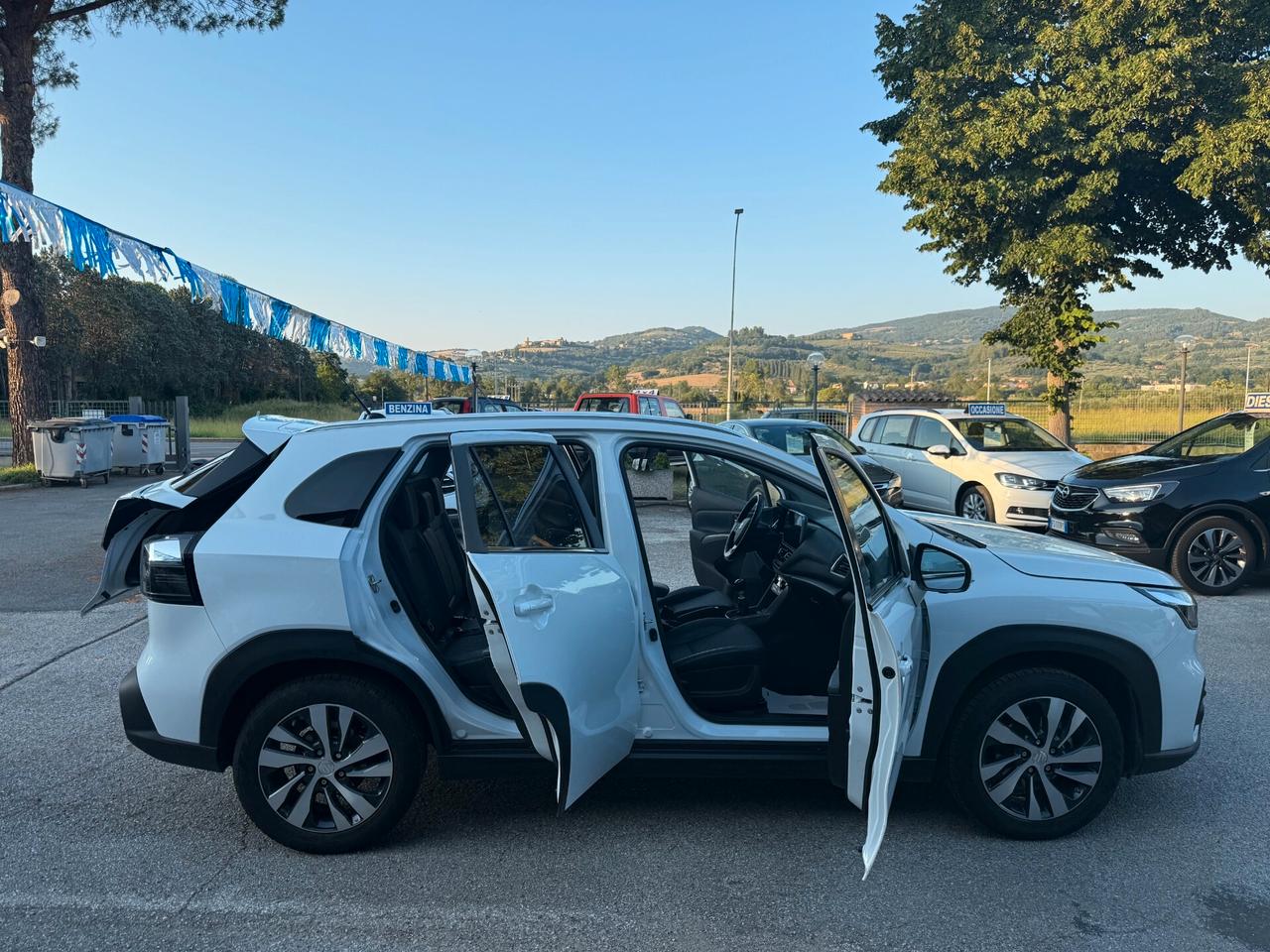 "DA VETRINA" Suzuki S-Cross 1.4 Hybrid 4WD AllGrip +GANCIO