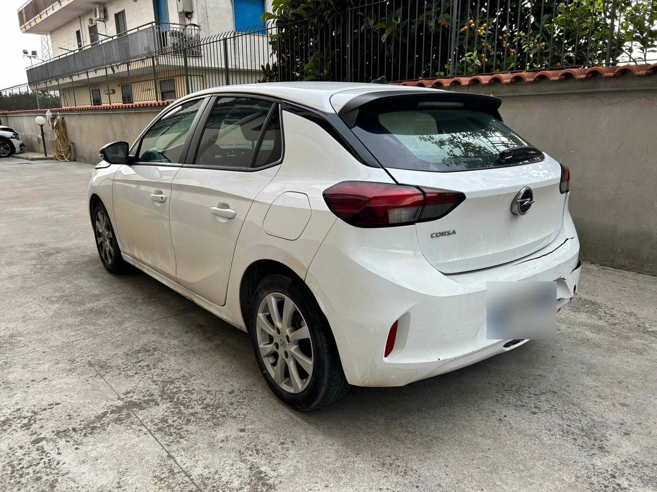 Opel Corsa 1.5 D 100CV - 2022 Incidentata