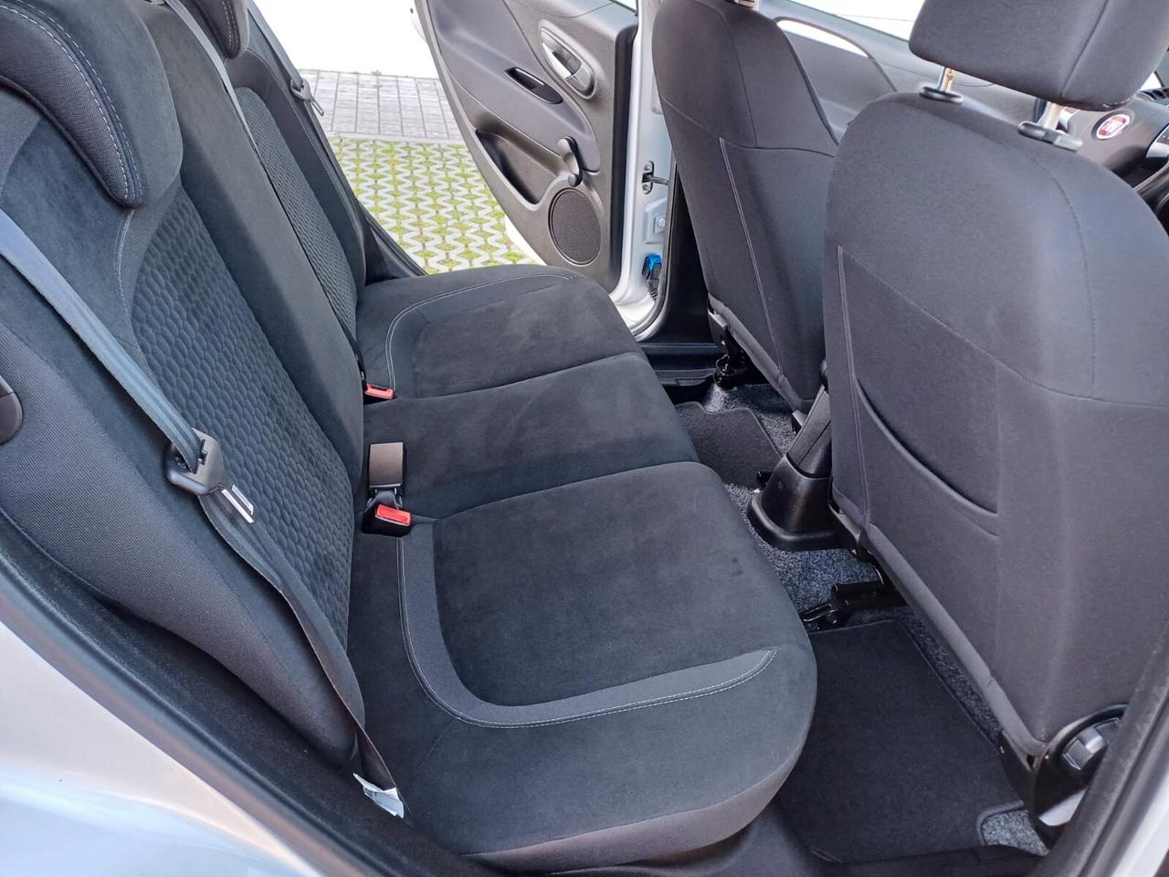 Fiat Punto 1.2 5 porte Lounge GPL