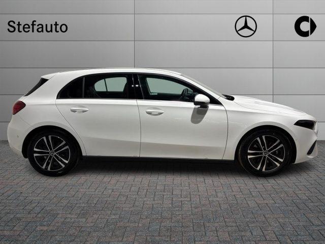 MERCEDES-BENZ A 180 d Automatic Advanced