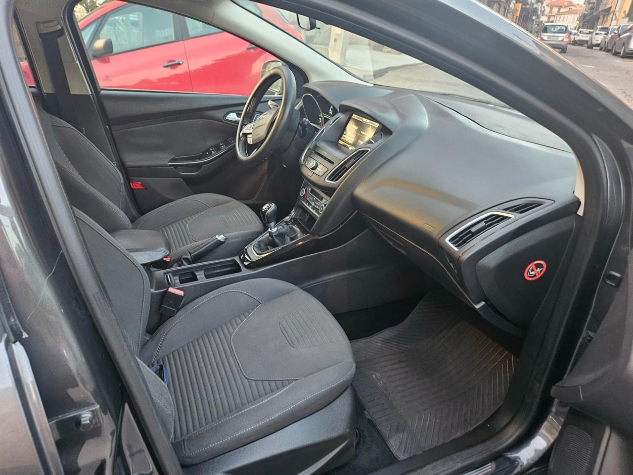Ford Focus 1.5 TDCi 120CV TITANIUM 139.000km 2015