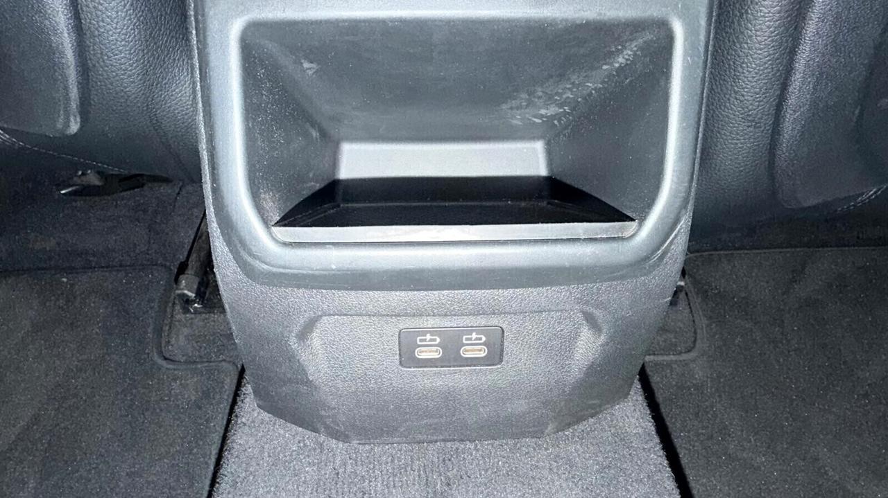 Bmw 116d 5p. Sport Automatica Neopatentati Virtual Cockpit