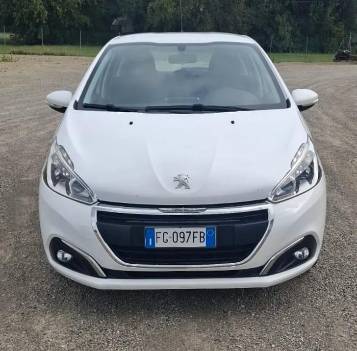 Peugeot 208 PureTech 82 5p. GPL Allure