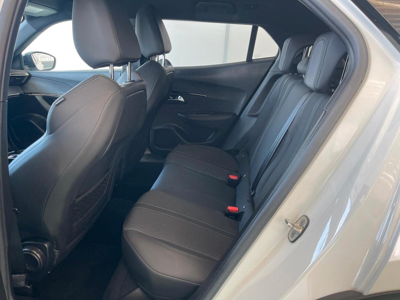 PEUGEOT 2008 1.5 DIESEL 130CV GT LINE