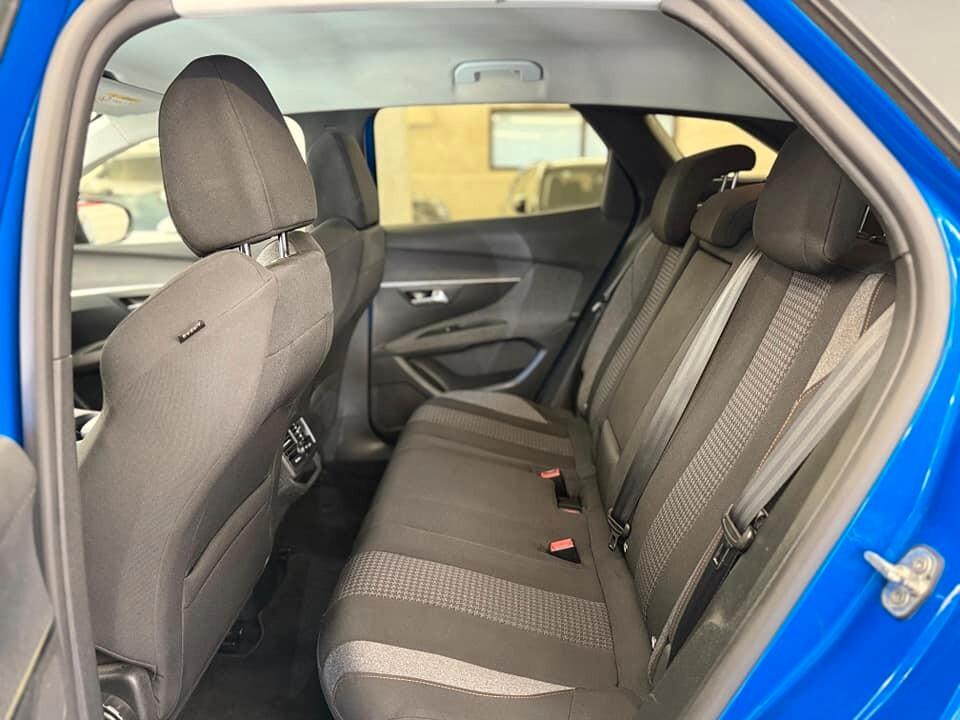Peugeot 3008 BlueHDi 130 S&S Active