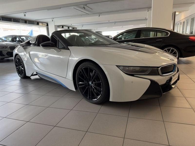 BMW i8 Roadster