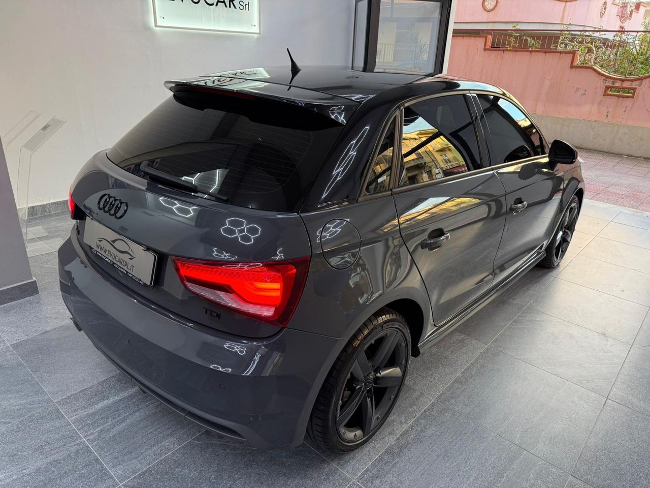 Audi A1 1.6 TDI 116 CV S tronic Sline Edition