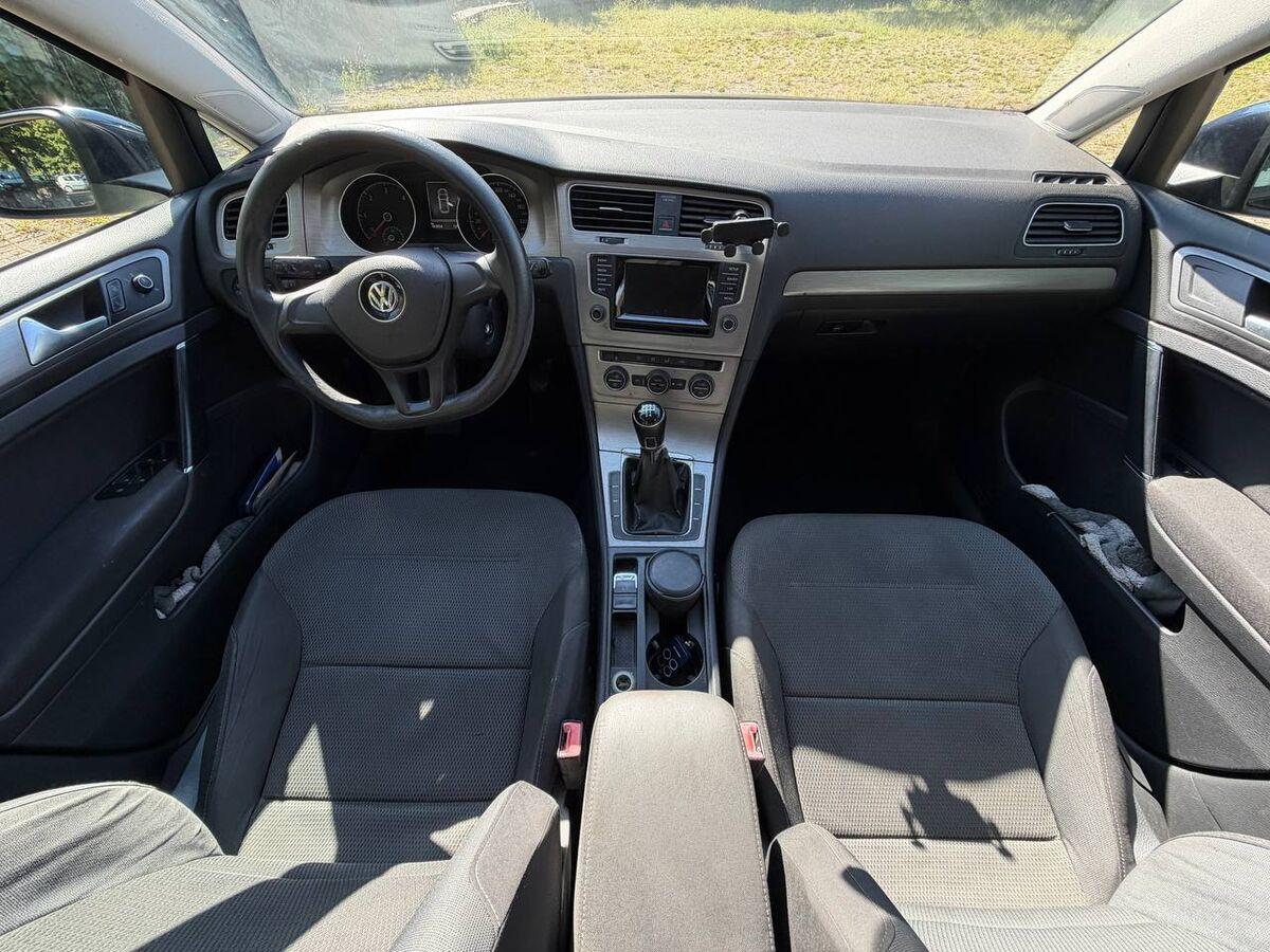 Volkswagen Golf 1.6 tdi Comfortline 5p