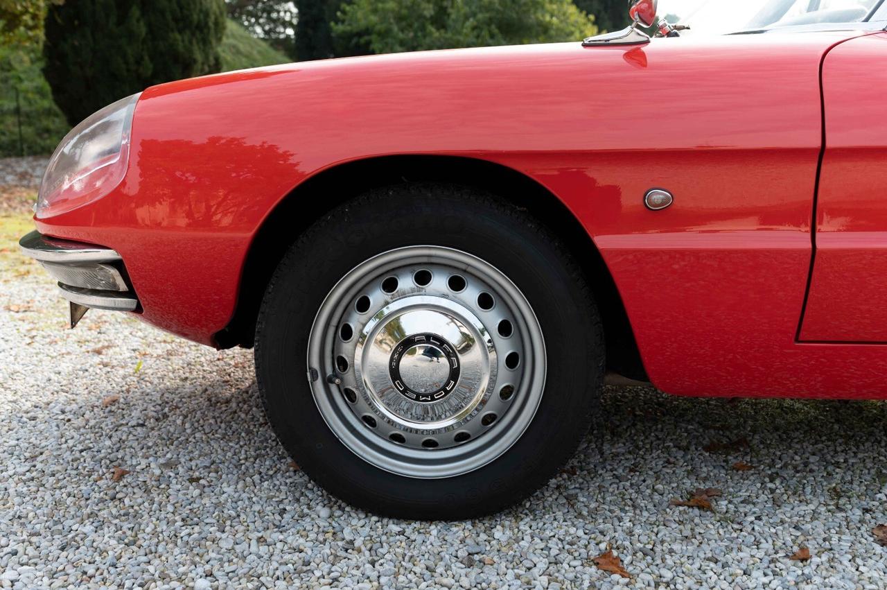 Alfa Romeo Spider 1.6 Osso di Seppia