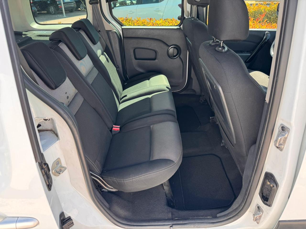 RENAULT KANGOO N1 5POSTI 1.5DCI 95CV E6D-T 2021