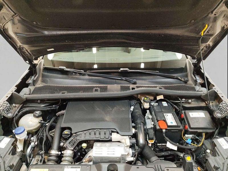 Peugeot 2008 1.2 puretech Allure s&s 130cv