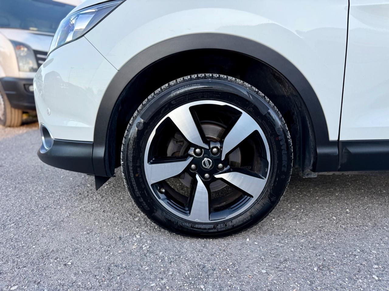 Nissan Qashqai 1.5 dCi Tekna NEOPATENTATI