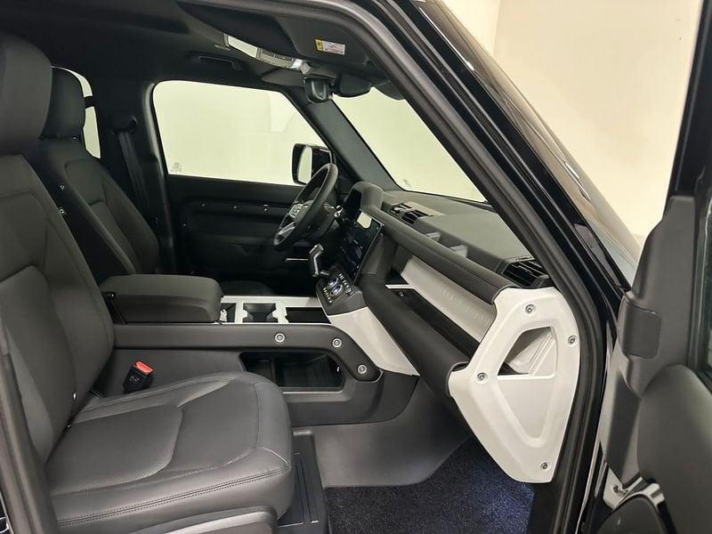 Land Rover Defender Defender 110 3.0D I6 200 CV AWD Auto X-Dynamic SE