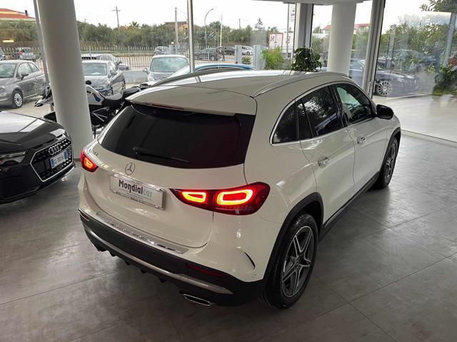 MERCEDES-BENZ GLA 180 d Automatic Premium