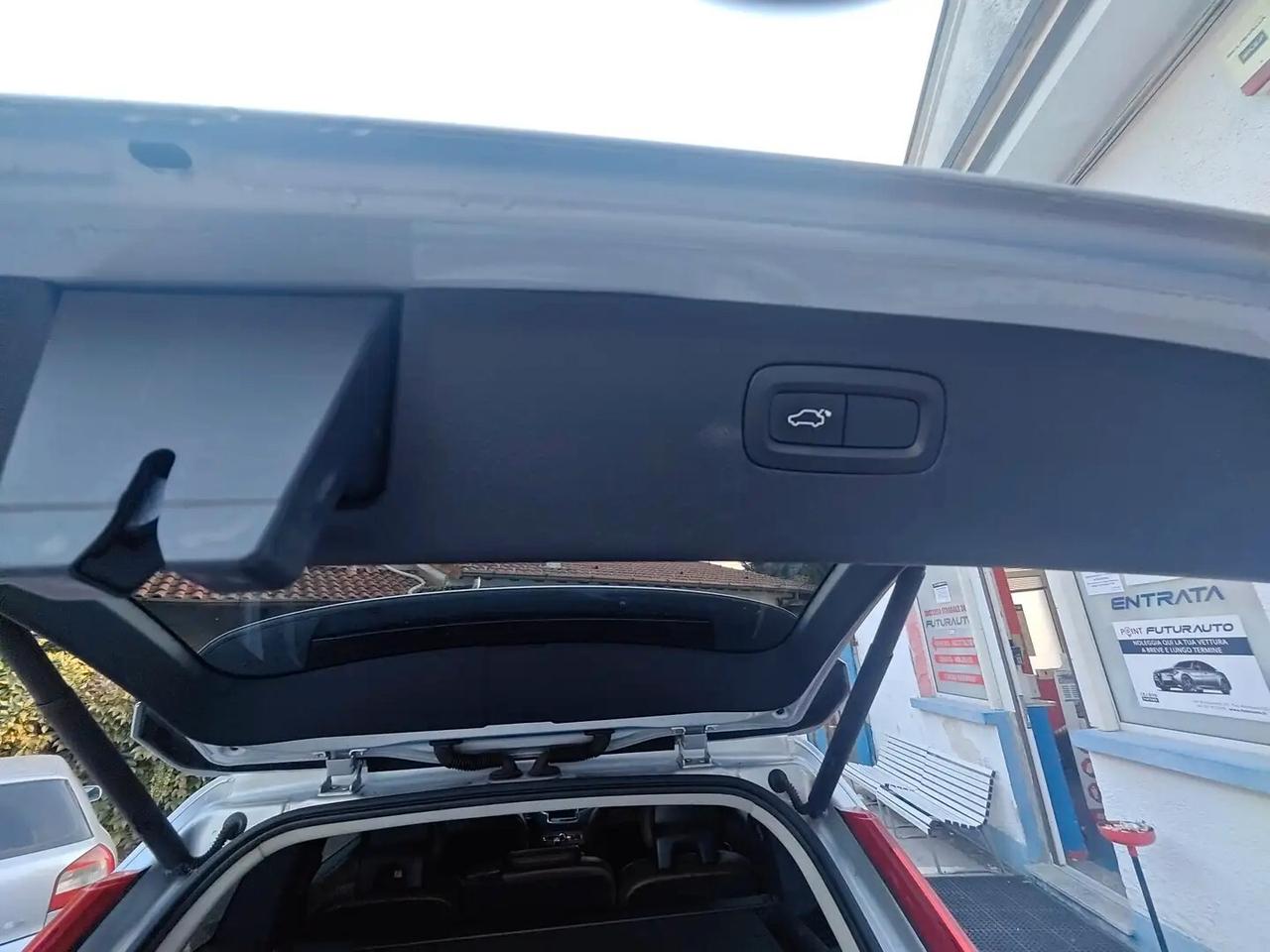 Volvo XC 90 XC90 D5 AWD Geartronic Inscription