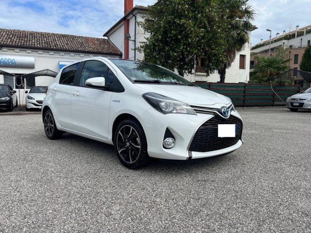 TOYOTA Yaris 1.5 Hybrid 5 porte Trend 'White Edition'