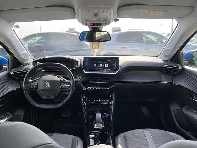 Peugeot 208 motore elettrico 136 CV 5 porte Allure