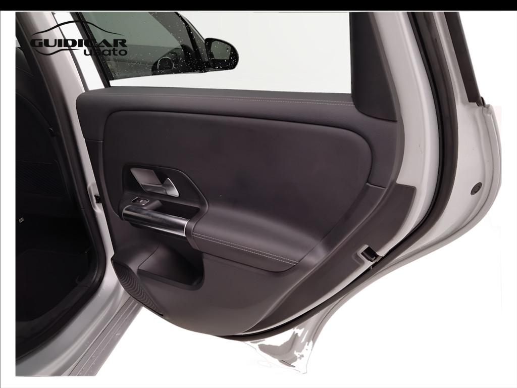 Mercedes-Benz Classe B - W247 2018 - B 180 d Sport Plus auto