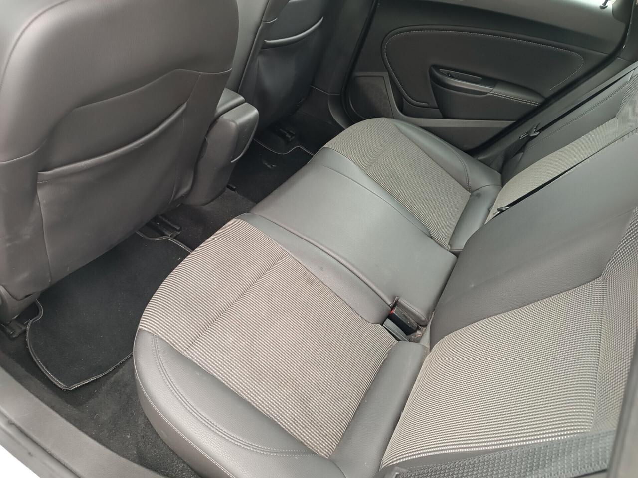 Opel Astra 1.4 GPL garanzia