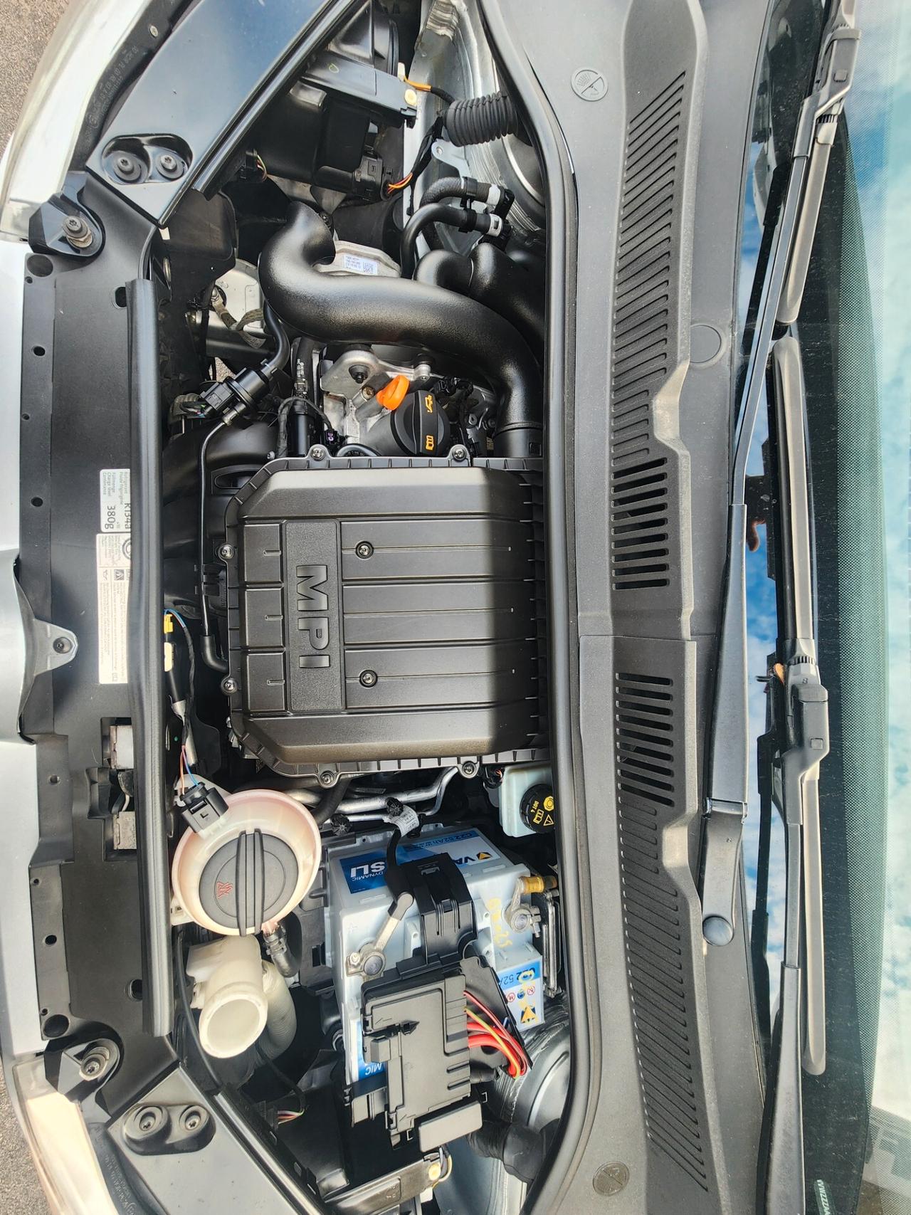 Volkswagen up! 1.0 move up - 2013