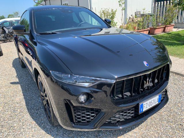 MASERATI Levante V6 Diesel AWD Gransport * Nerissimo edition*
