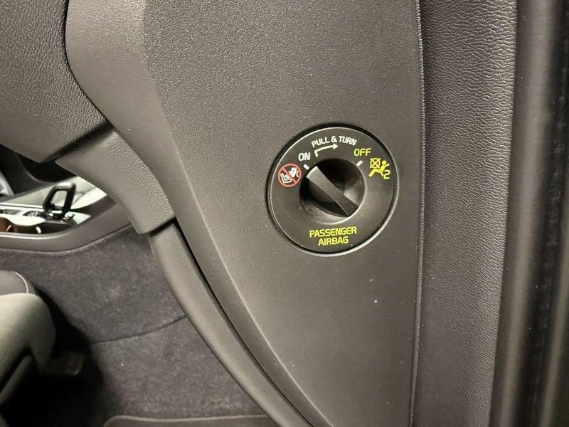 Volvo XC40 Recharge T4 Plug-in Hybrid auto Recharge Core