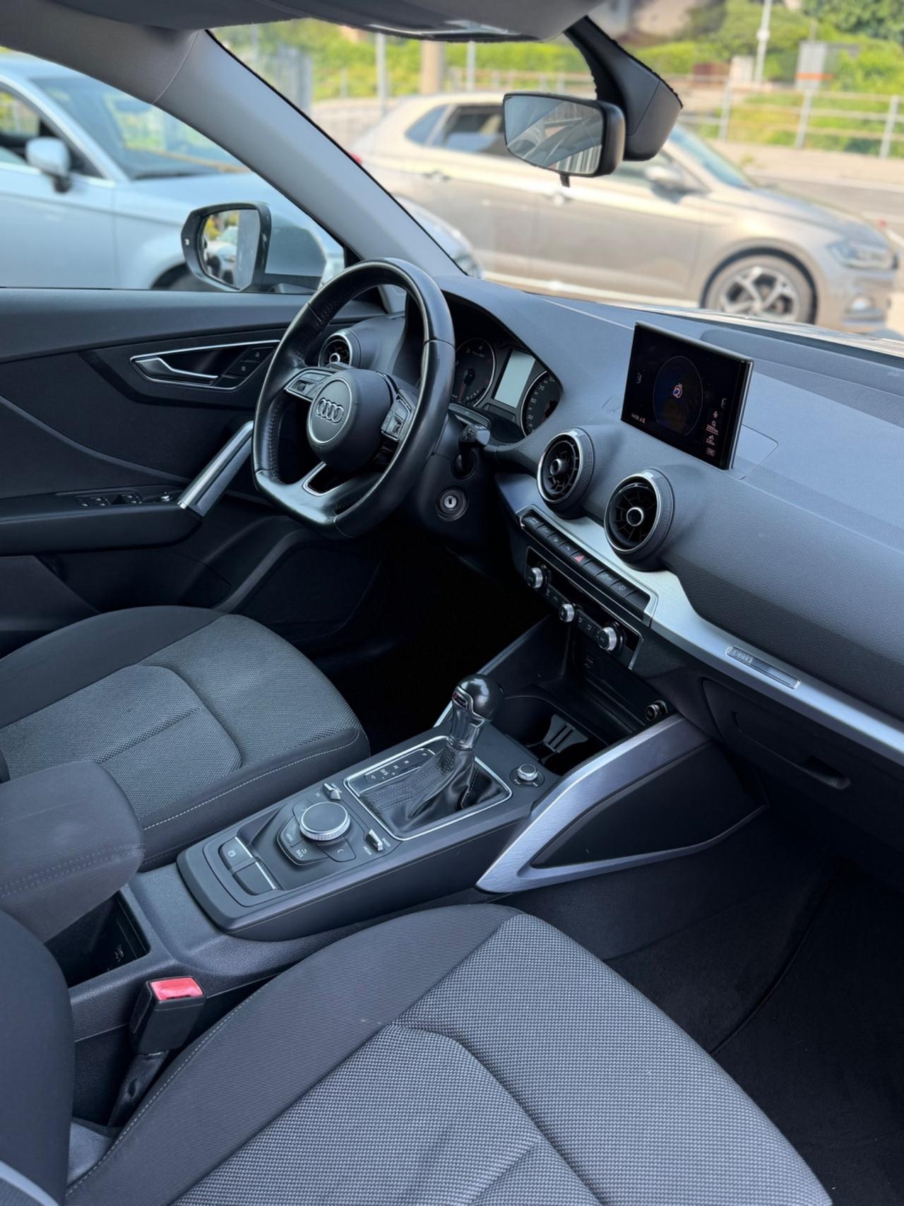 Audi Q2 1.6 TDI S tronic Business