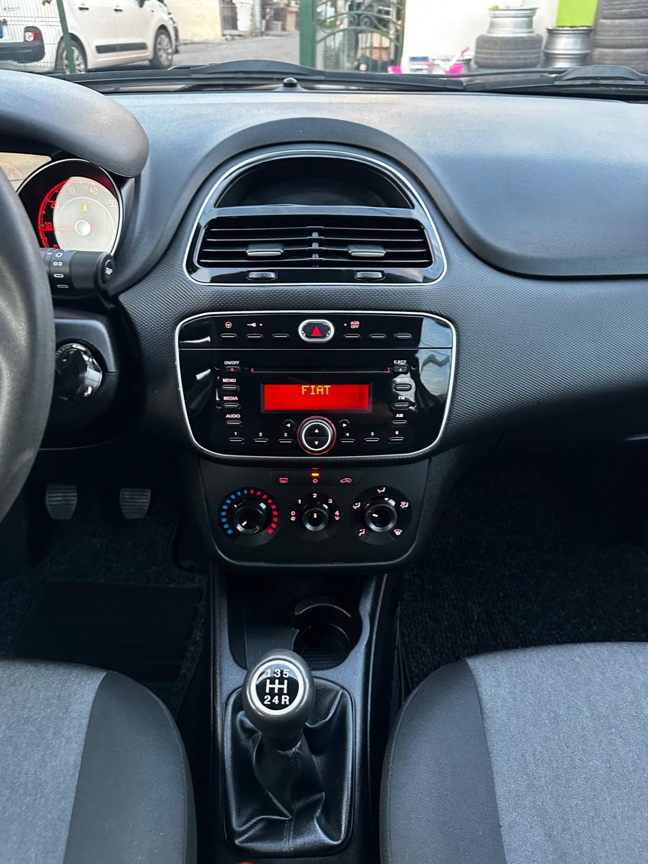 Fiat Punto 1.3 MJT II 75 CV 5 porte