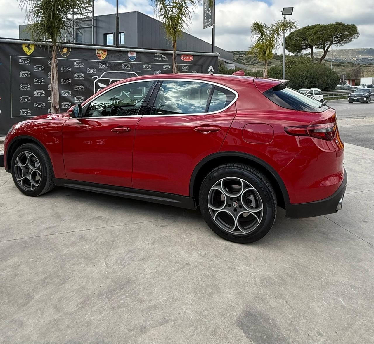 Alfa Romeo Stelvio 2.0 Turbo 280 CV AT8 Q4 First Edition