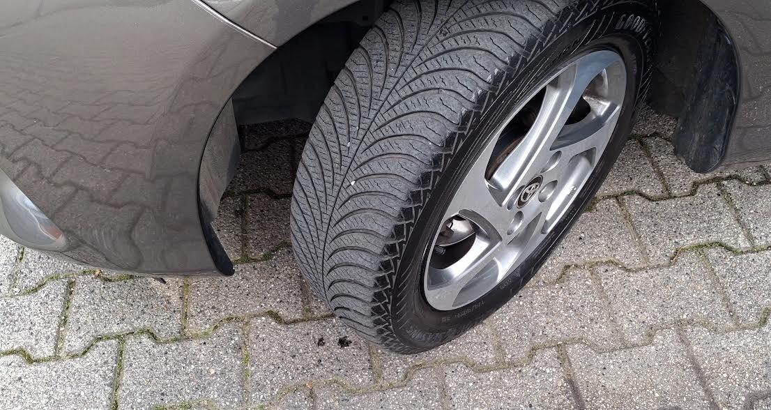 Toyota Yaris 1.5 Hybrid 5 porte Active