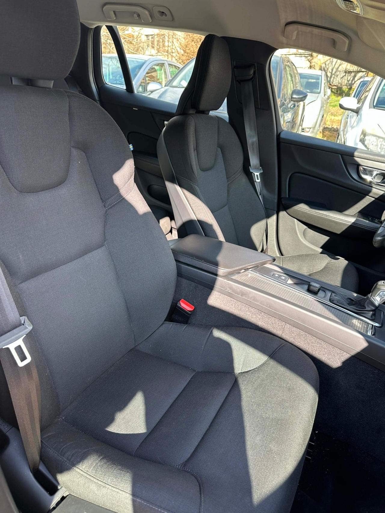 Volvo V60 D3 KMCERT GARANZ UNICOPR FULLLED