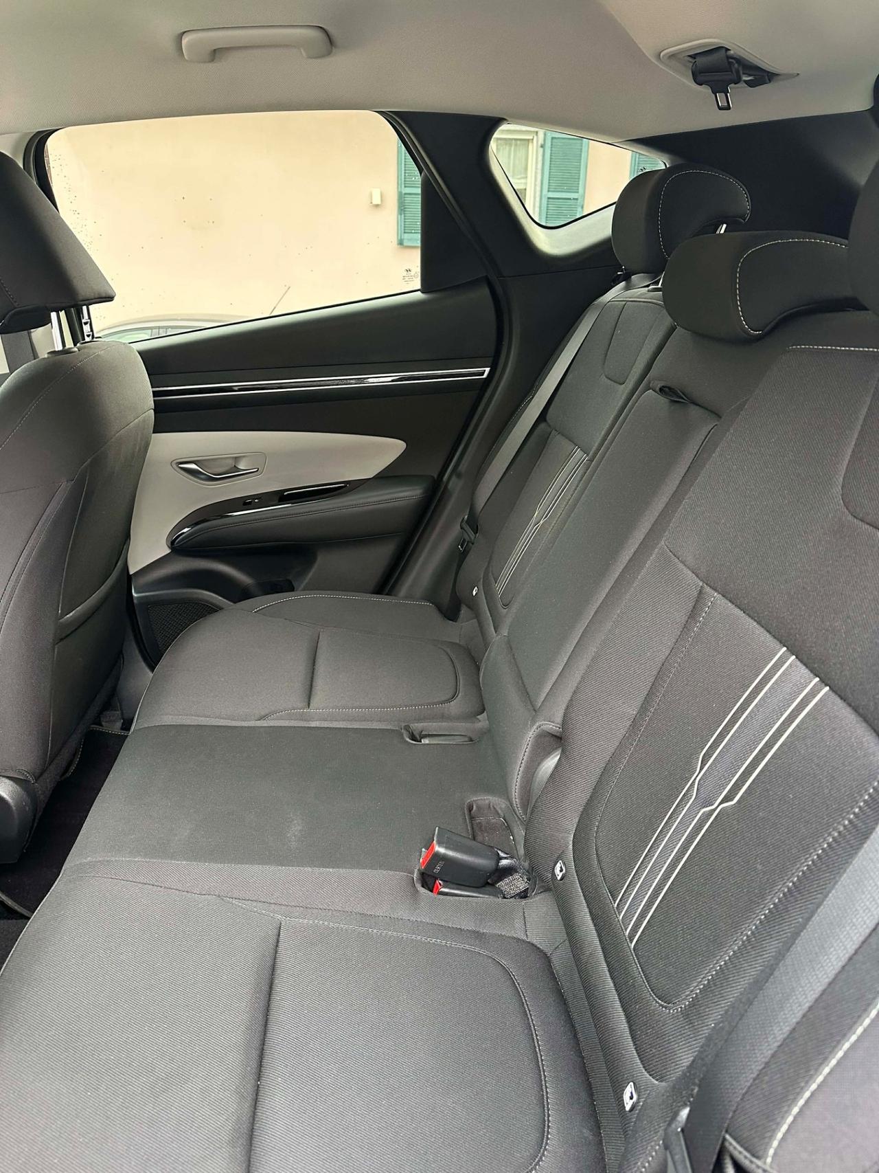 Hyundai TUCSON 1.6 HEV XLINE KMCERT UNICOPR GARANZ