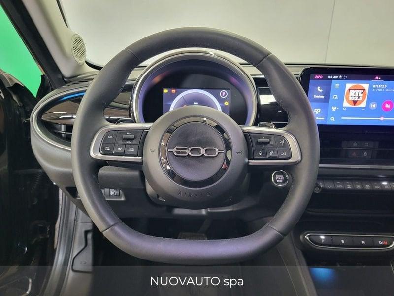 FIAT 600 1.2 Hybrid 136cv