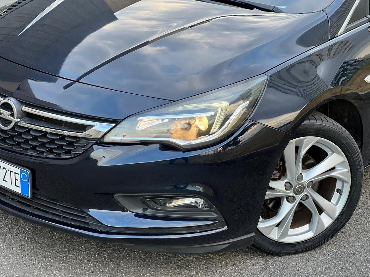 Opel Astra 1.4 Turbo 150CV Start&Stop aut. 5 porte Innovation