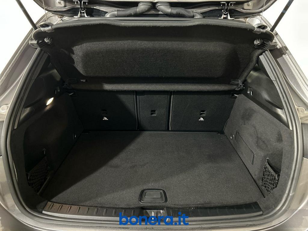 Mercedes GLA 200 200 D Sport Plus 8G-DCT