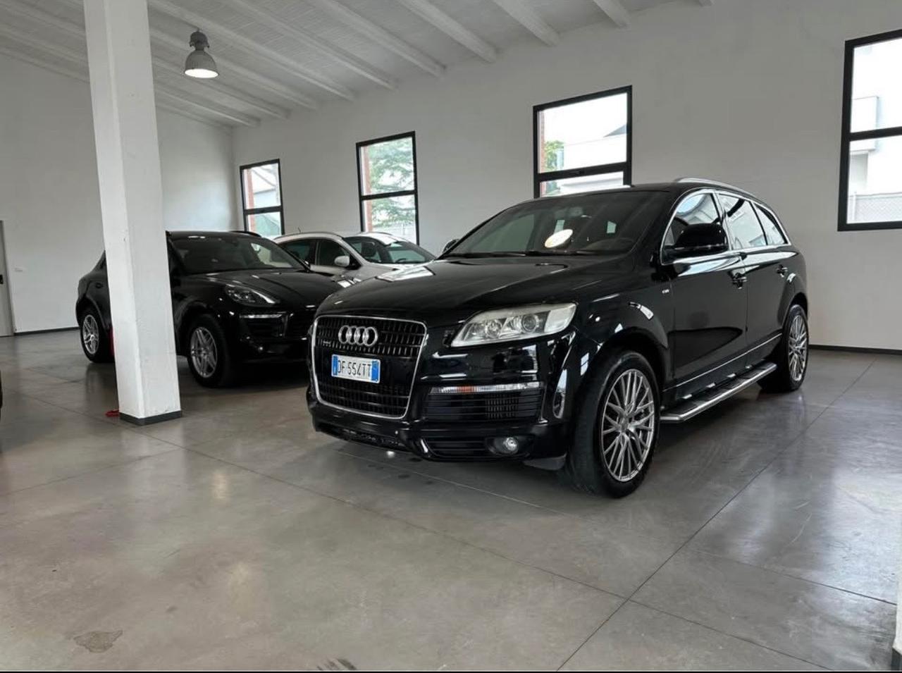 Audi Q7 3.0 V6 TDI 233CV quattro tiptronic Advanced Plus