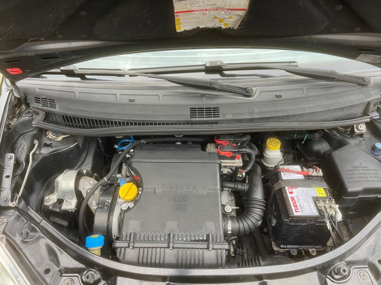 Lancia MUSA 1.4 16V EURO 5 Poltrona Frau