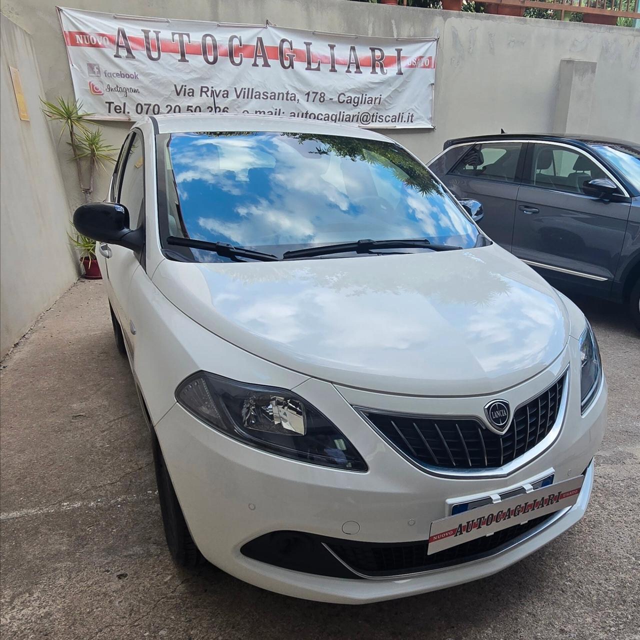 45.700 km - Lancia Ypsilon 1.0 FireFly 5 porte S&S Hybrid Ecochic Silver