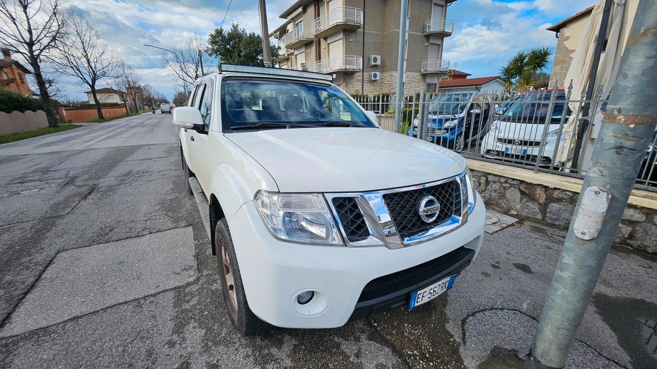 Nissan Navara 2.5 dCi 190CV 4 porte Double Cab Sport